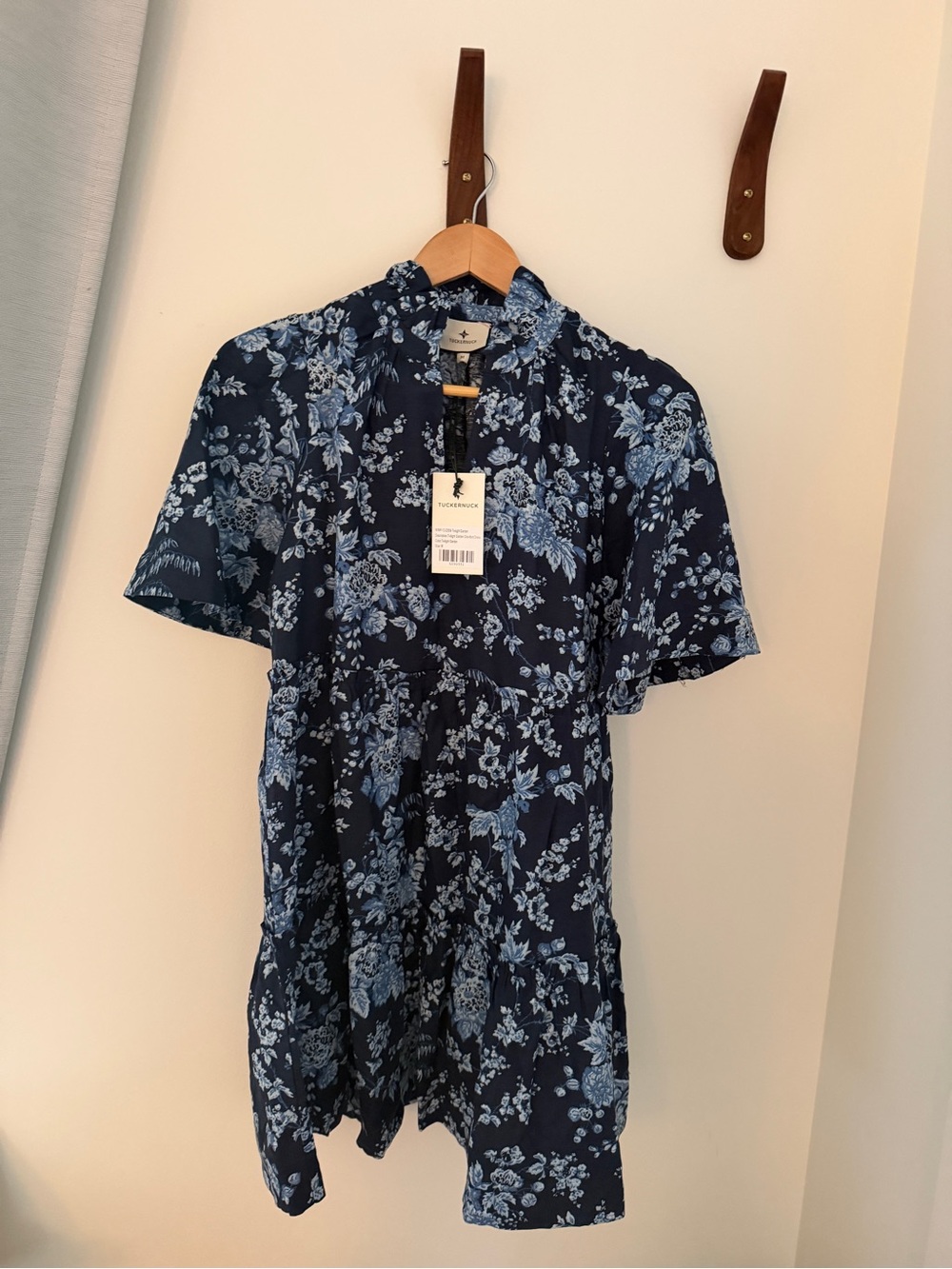 NWT Tuckernuck Crawford Dress Twilight Garden Floral Size M
